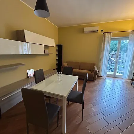 Apartment Metro A